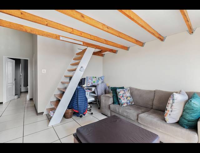 1 BEDROOM APARTMENT FOR SALE IN DAINFERN